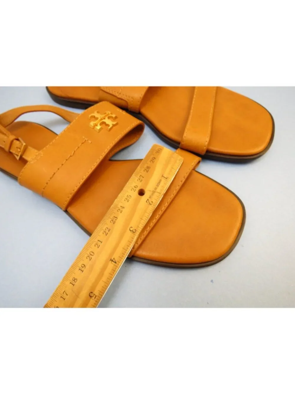 Tory Burch tory burch